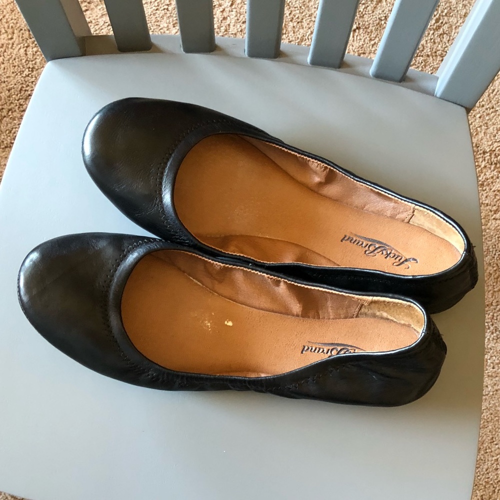 Black Lucky Flats - Size 8M